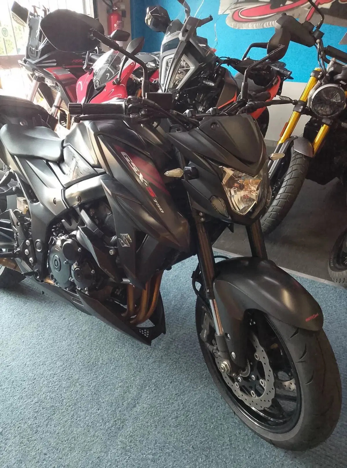 Suzuki GSX R 750 (2011 - 17) (11)