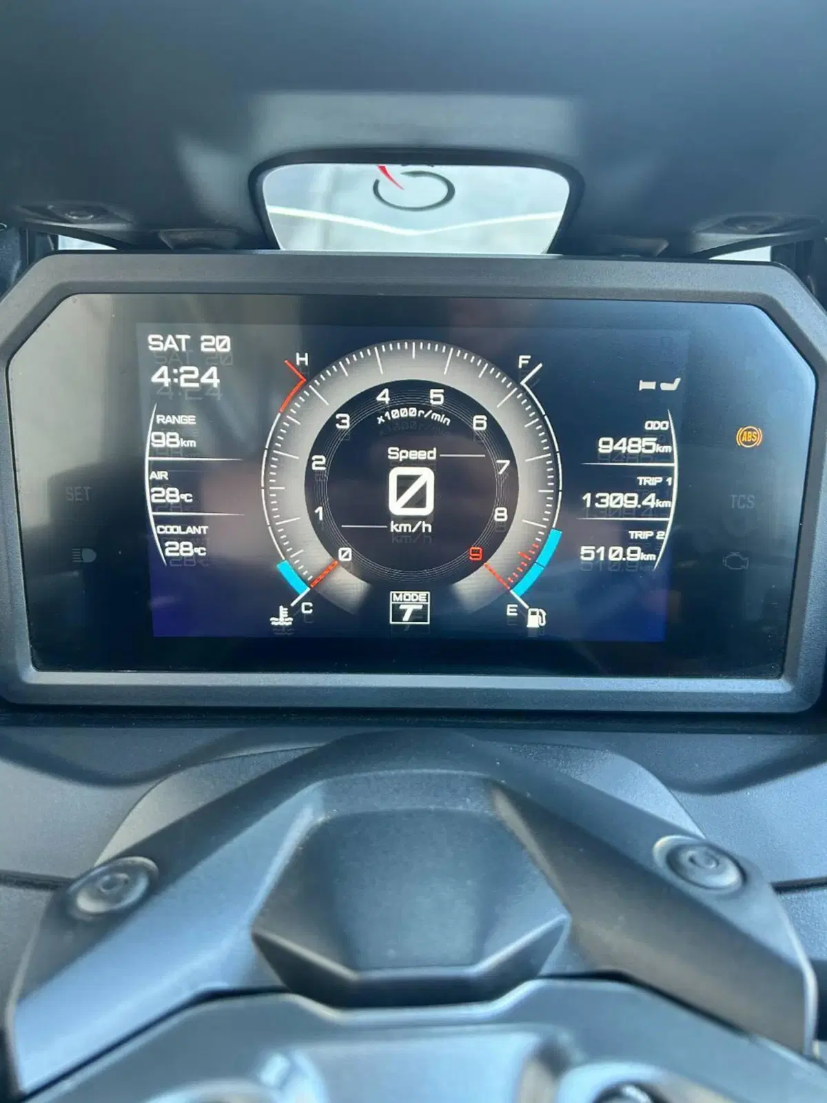 Yamaha T-Max 560 Tech Max (2022 - 24) (2)