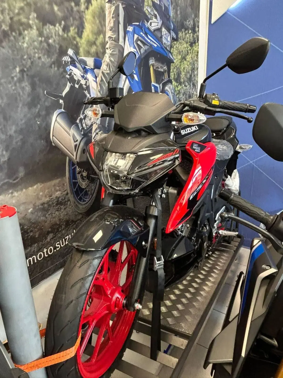Suzuki GSX-S125 (2025 - 26) (2)