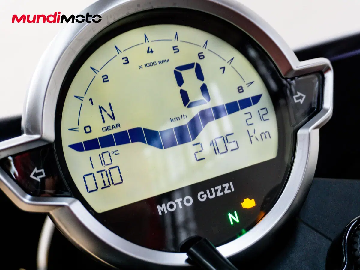 Moto Guzzi V7 Stone Corsa (2023 - 25) (11)