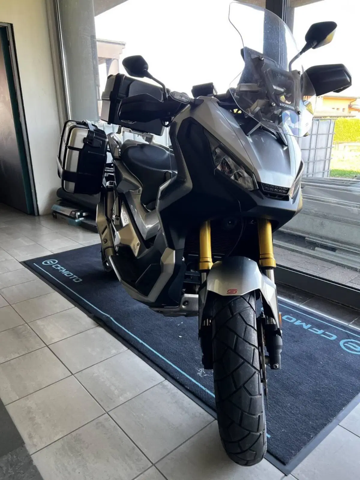 Honda X-ADV 750 (2018 - 20) (2)