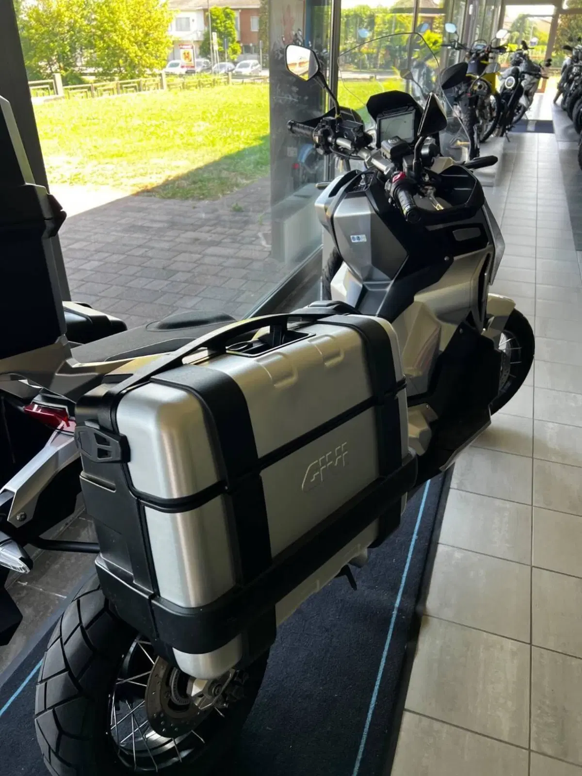 Honda X-ADV 750 (2018 - 20) (3)