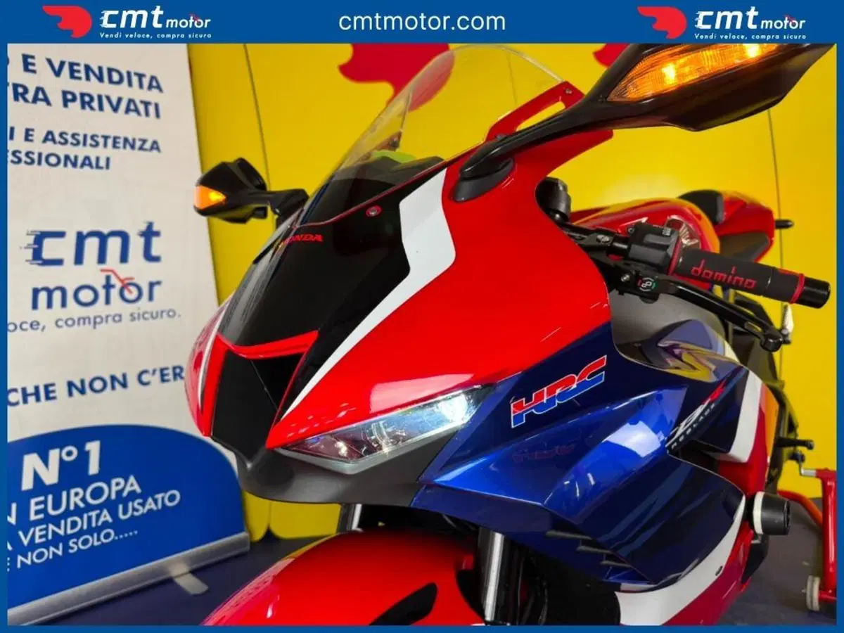 Honda CBR 1000 RR-R Fireblade (2020 - 21) (6)