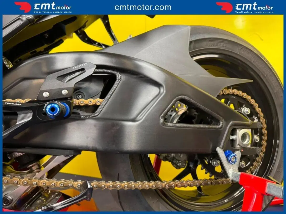 Honda CBR 1000 RR-R Fireblade (2020 - 21) (8)