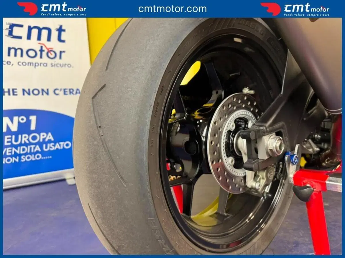 Honda CBR 1000 RR-R Fireblade (2020 - 21) (9)