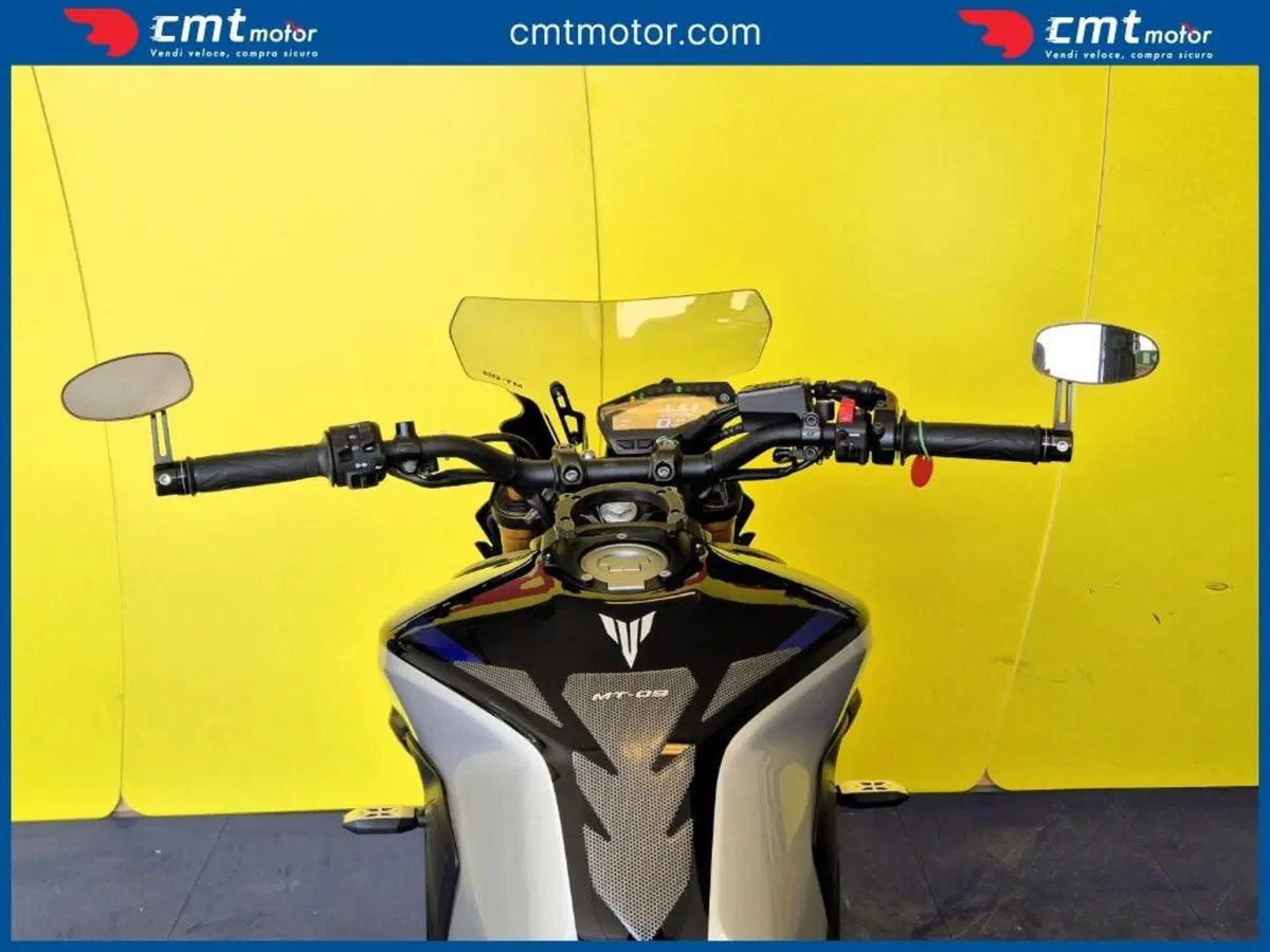 Yamaha MT-09 SP (2021 - 23) (11)