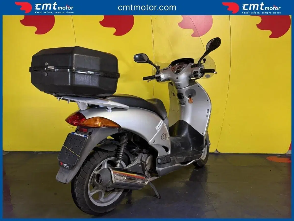 Honda SH 150 (2000 - 06) (4)