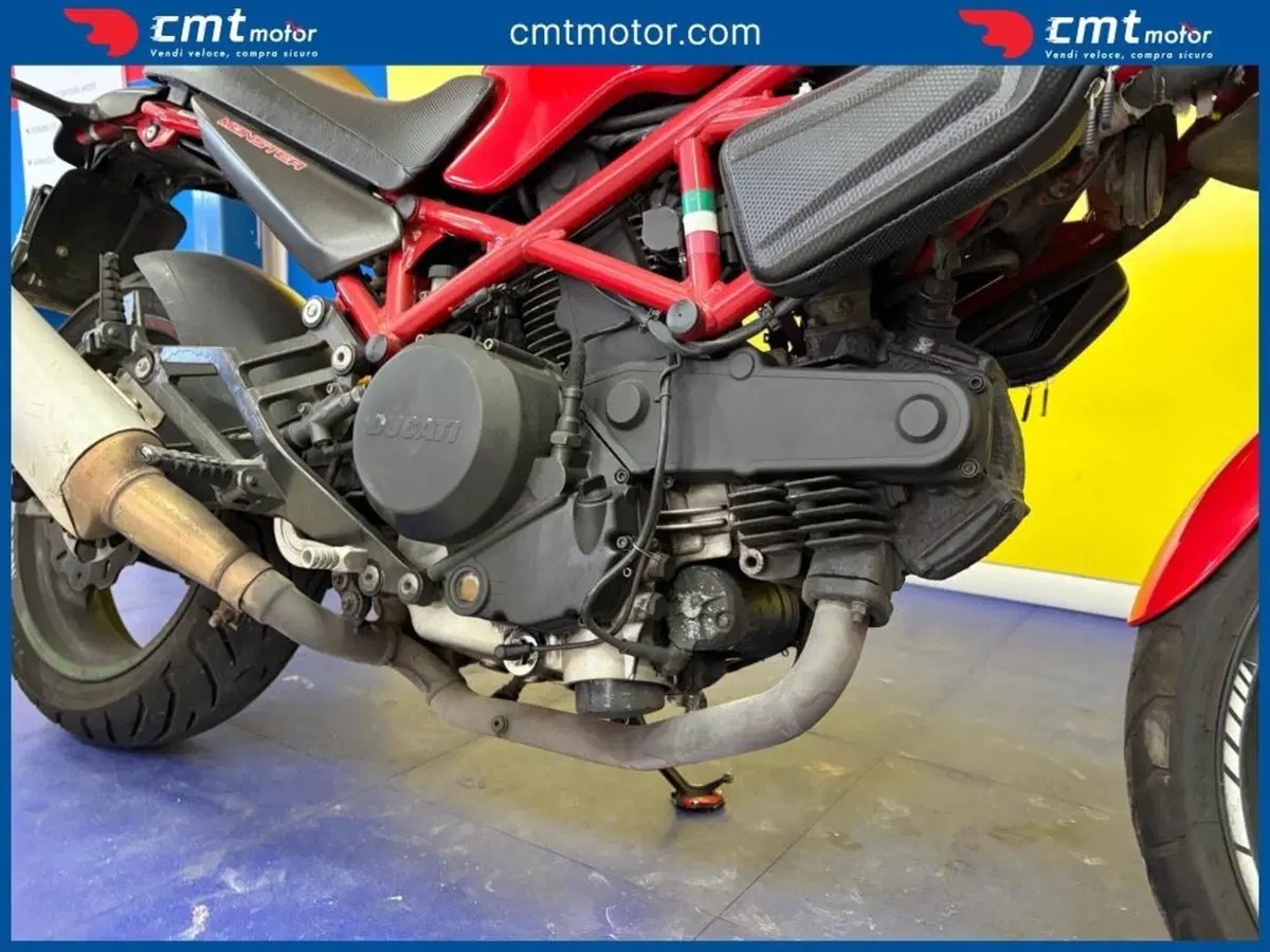 Ducati Monster 695 (2006 - 08) (6)