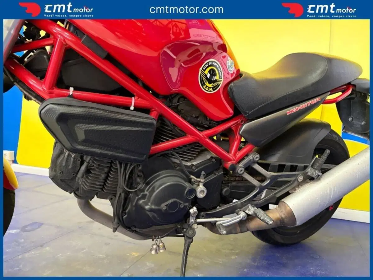 Ducati Monster 695 (2006 - 08) (8)