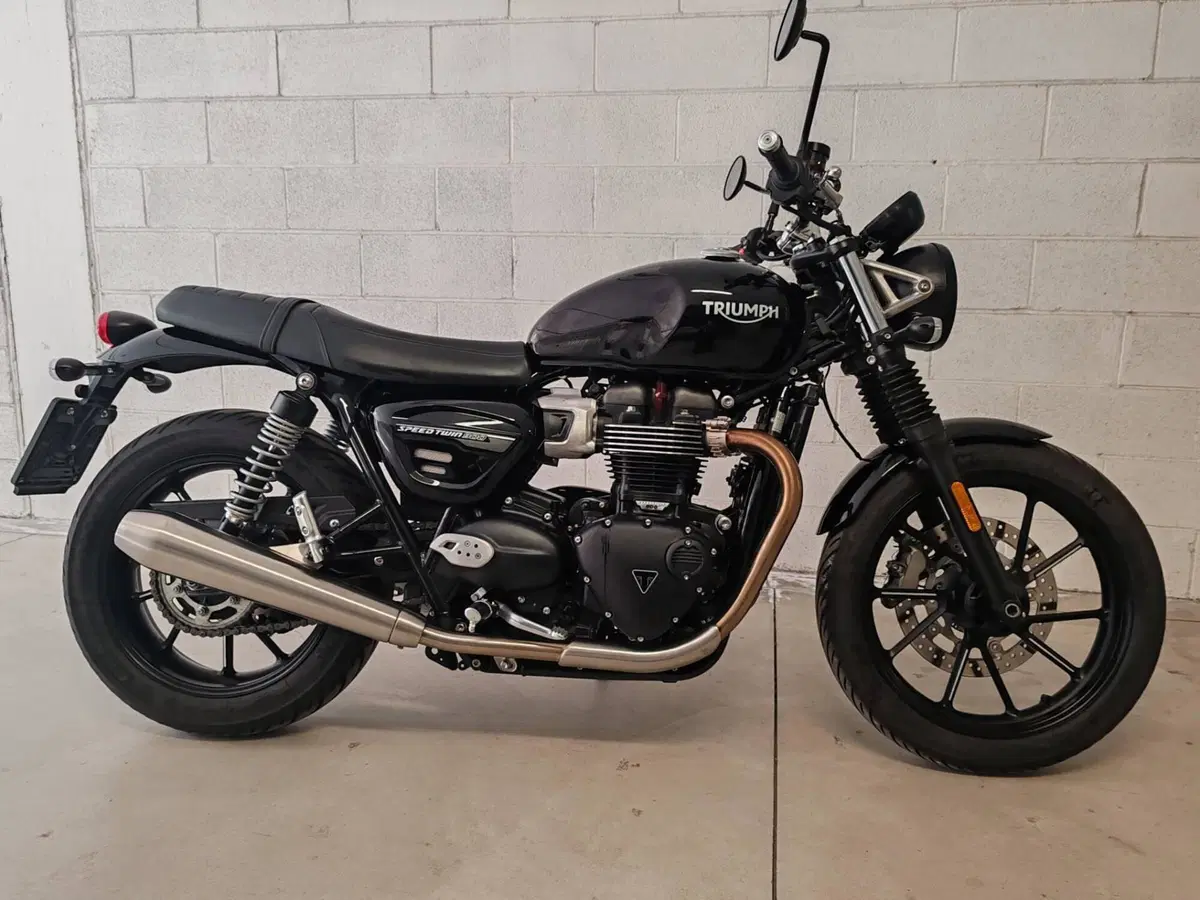 Triumph Speed Twin 900 (2023 - 24)
