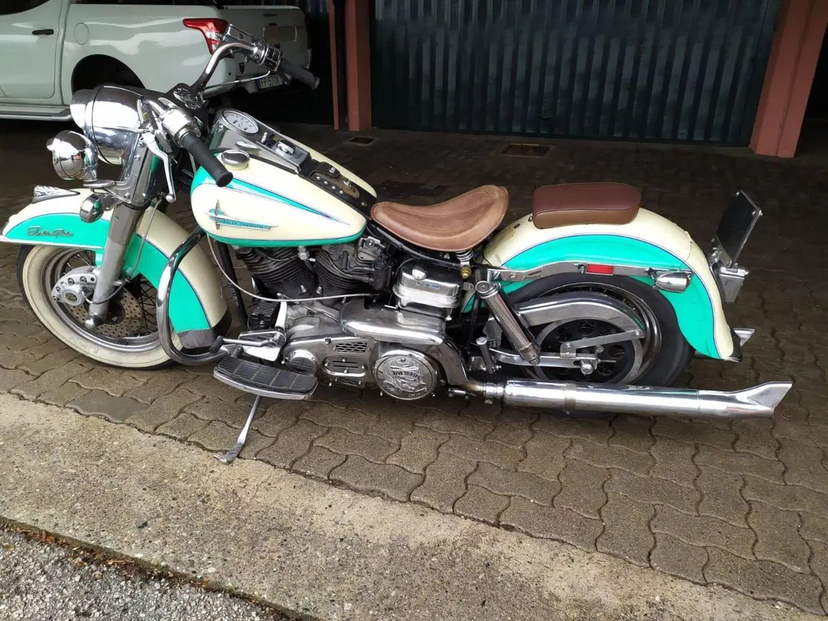 Harley-Davidson Electra Glide Police (2)