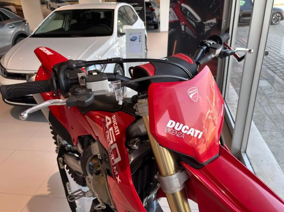 Ducati Desmo450 MX (2026) (7)