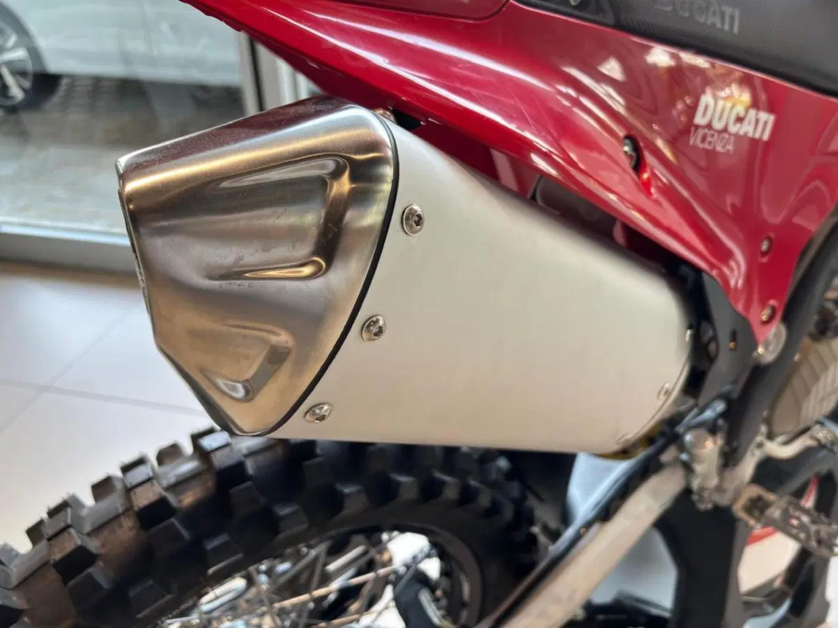 Ducati Desmo450 MX (2026) (6)