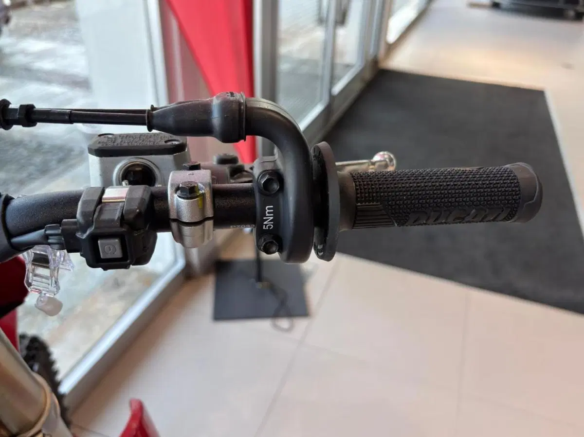 Ducati Desmo450 MX (2026) (11)