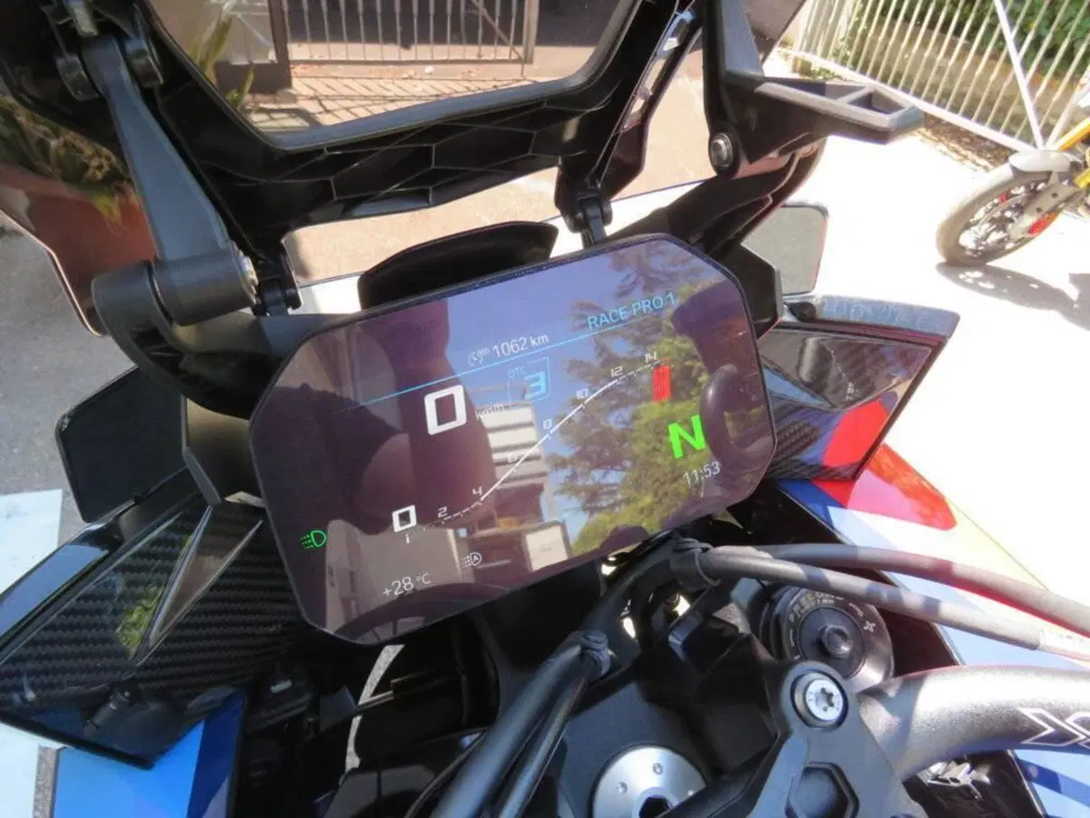 Bmw M 1000 XR (2024 - 26) (18)