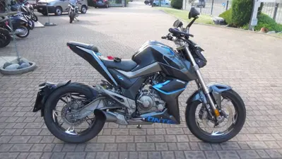 Zontes ZT125-U (2020 - 26) usata
