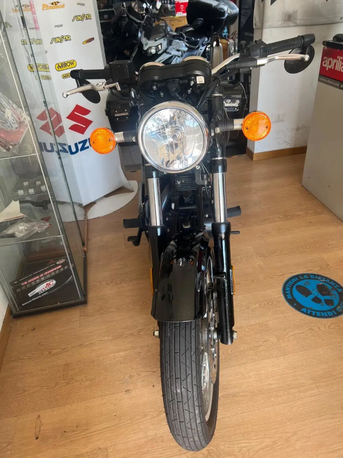 Benelli Imperiale 400 (2021 - 25) (4)