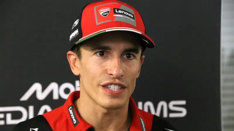MotoGP 2026. GP della Repubblica Ceca a Brno. Marc M&aacute;rquez: "Aspettavo che Ogura facesse qualche mossa pazza, cio&egrave; aggressiva"
