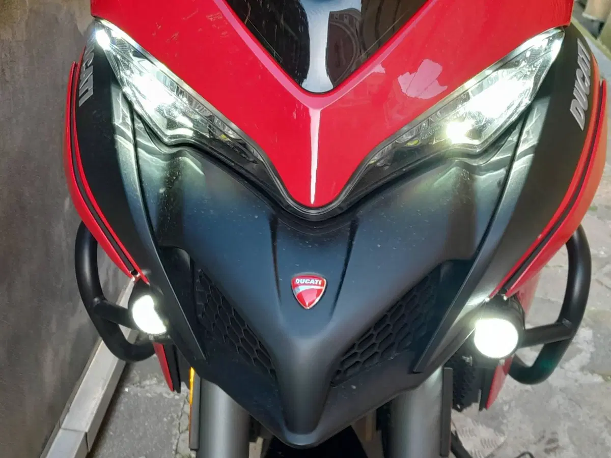 Ducati Multistrada V2 S (2022 - 24) (2)