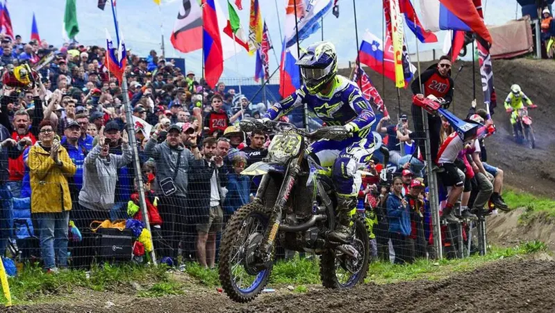 MXGP26 #9 Italia QUALIFYING RACE.  Vincono Gajser e Valin, Lucas e Sacha Coenen si concedono una pausa [VIDEO]