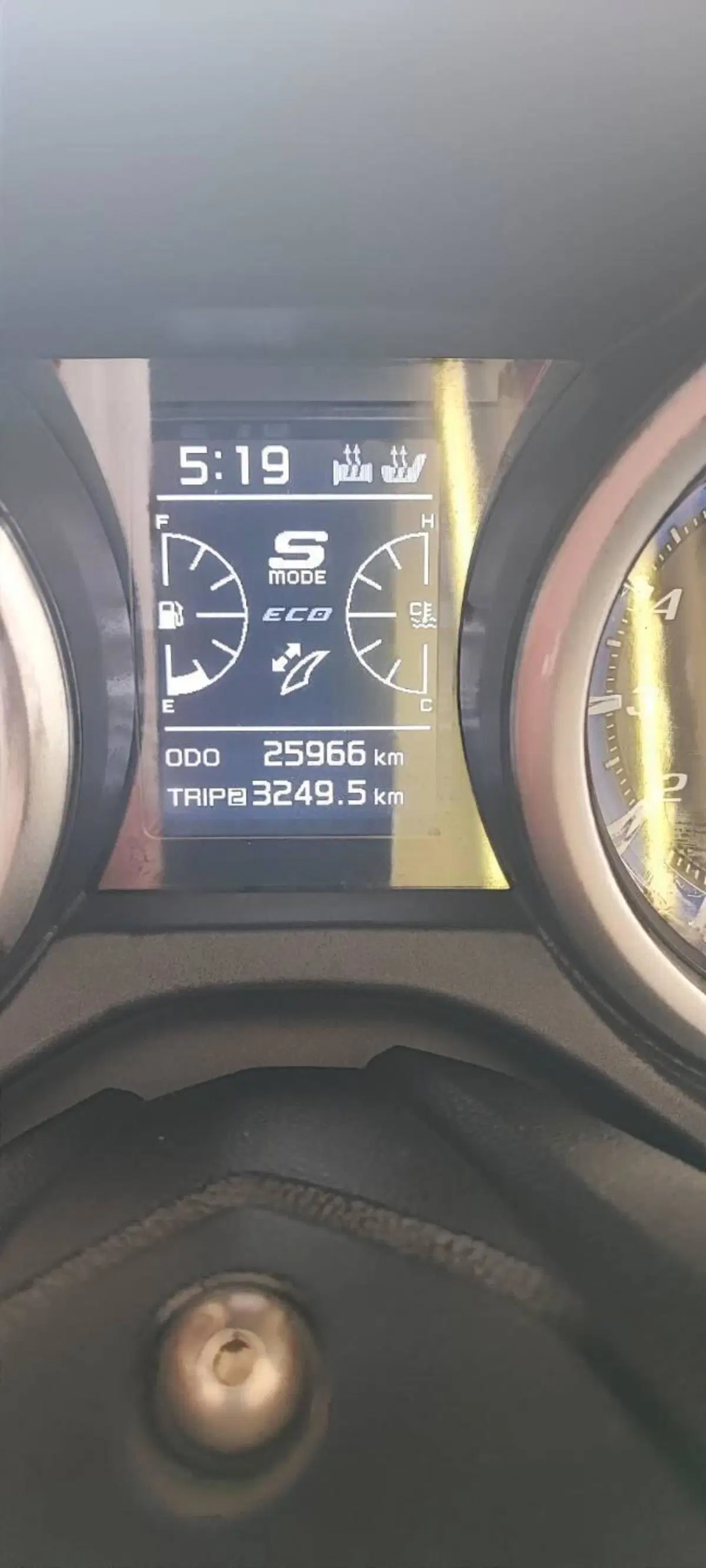 Yamaha T-Max 530 DX (2017 - 19) (4)