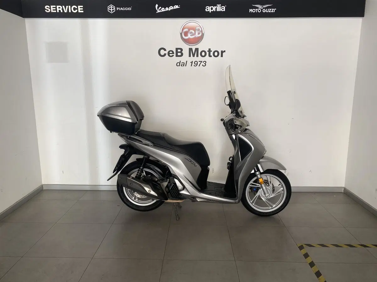 Honda SH 125 i ABS (2013 - 17)