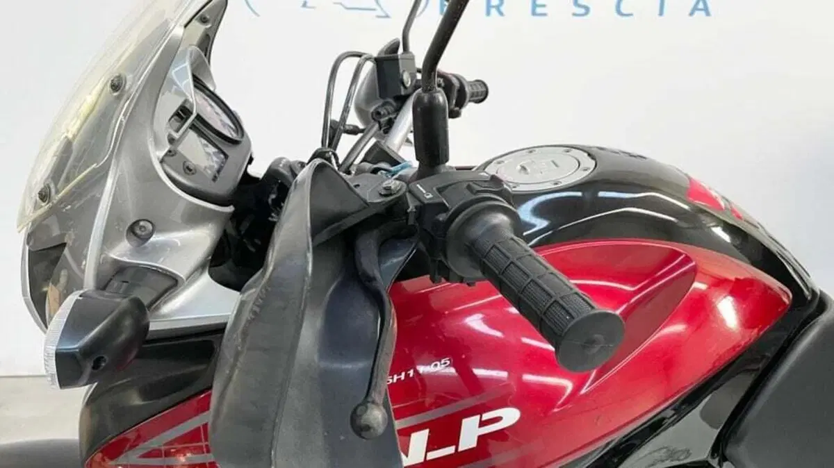 Honda Transalp XL 700 V (2007 - 2013) (12)