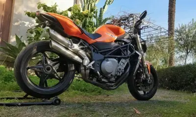 MV Agusta Brutale 910 S (2005 - 11) usata