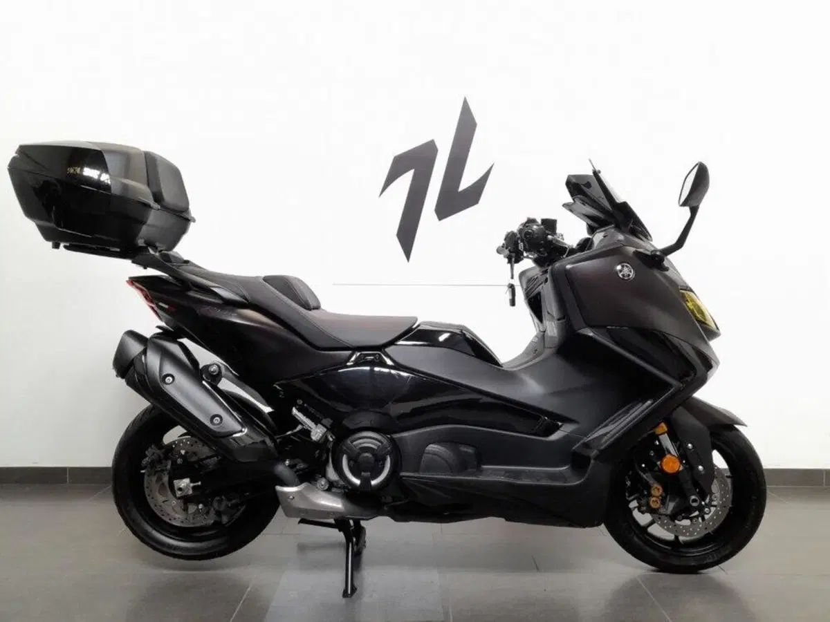 Yamaha T-Max 560 Tech Max (2022 - 24) (4)