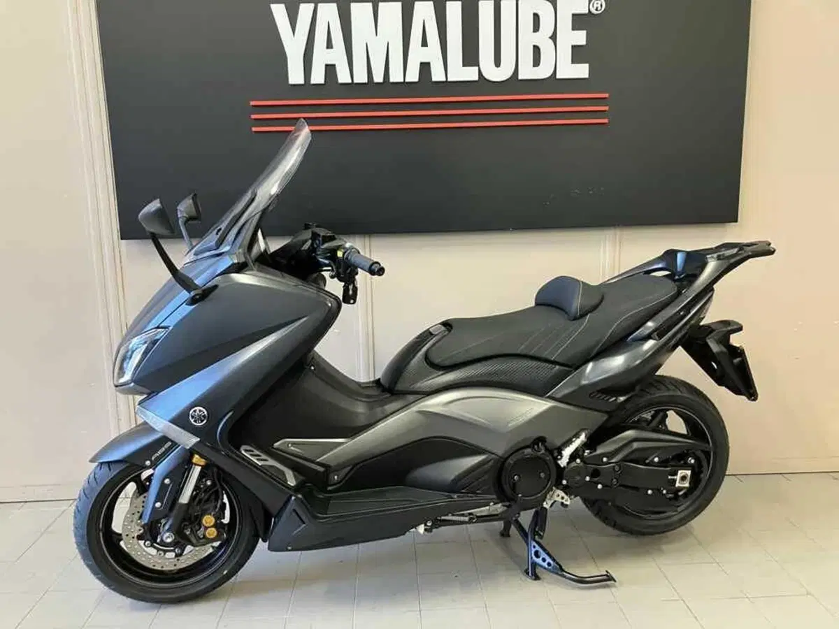 Yamaha T-Max 530 Iron Max ABS (2014 - 17) (3)