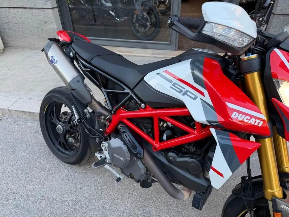 Ducati Hypermotard 950 SP (2022 - 25) (6)
