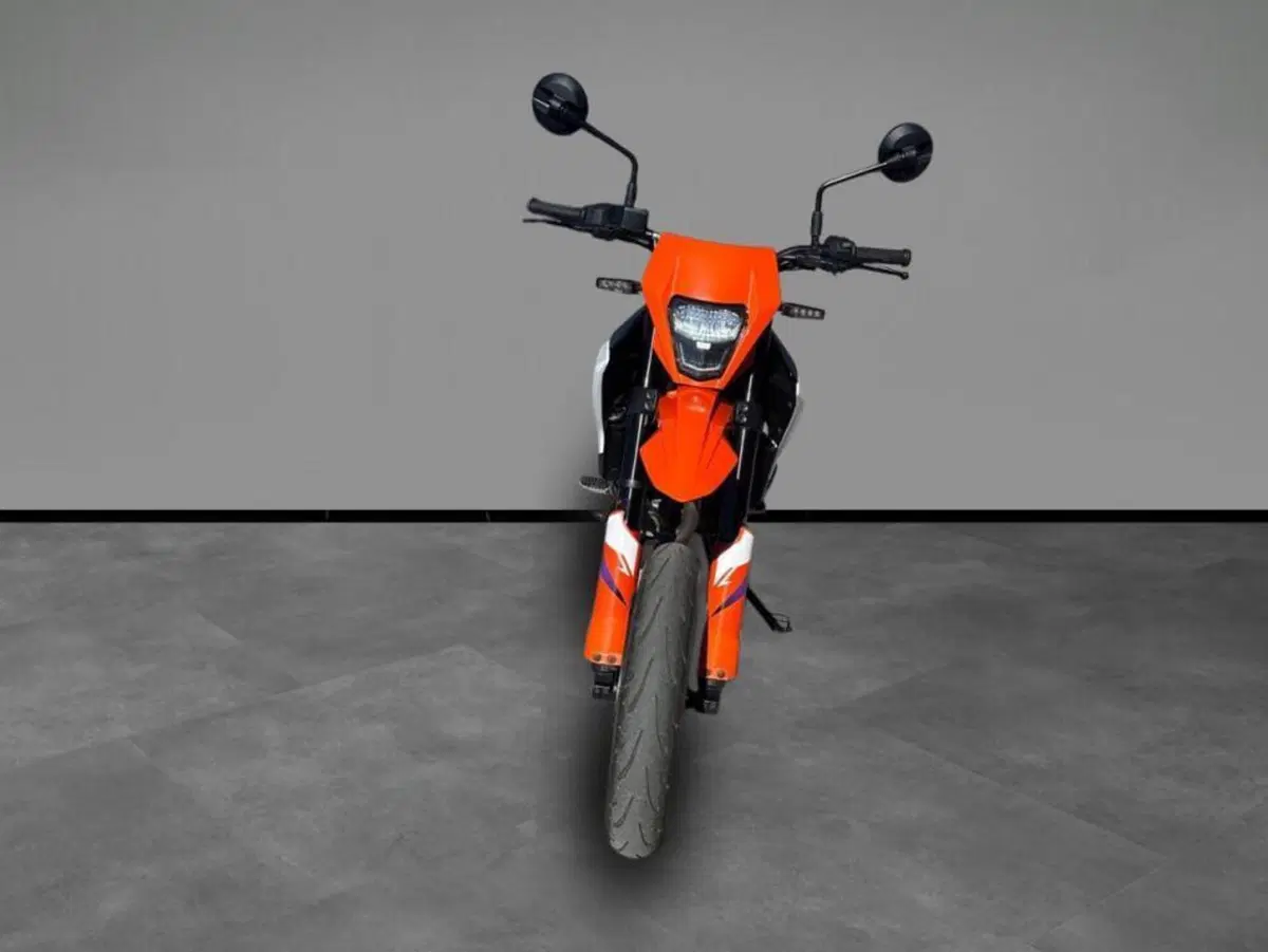 KTM 390 SMC R (2025 - 26) (3)