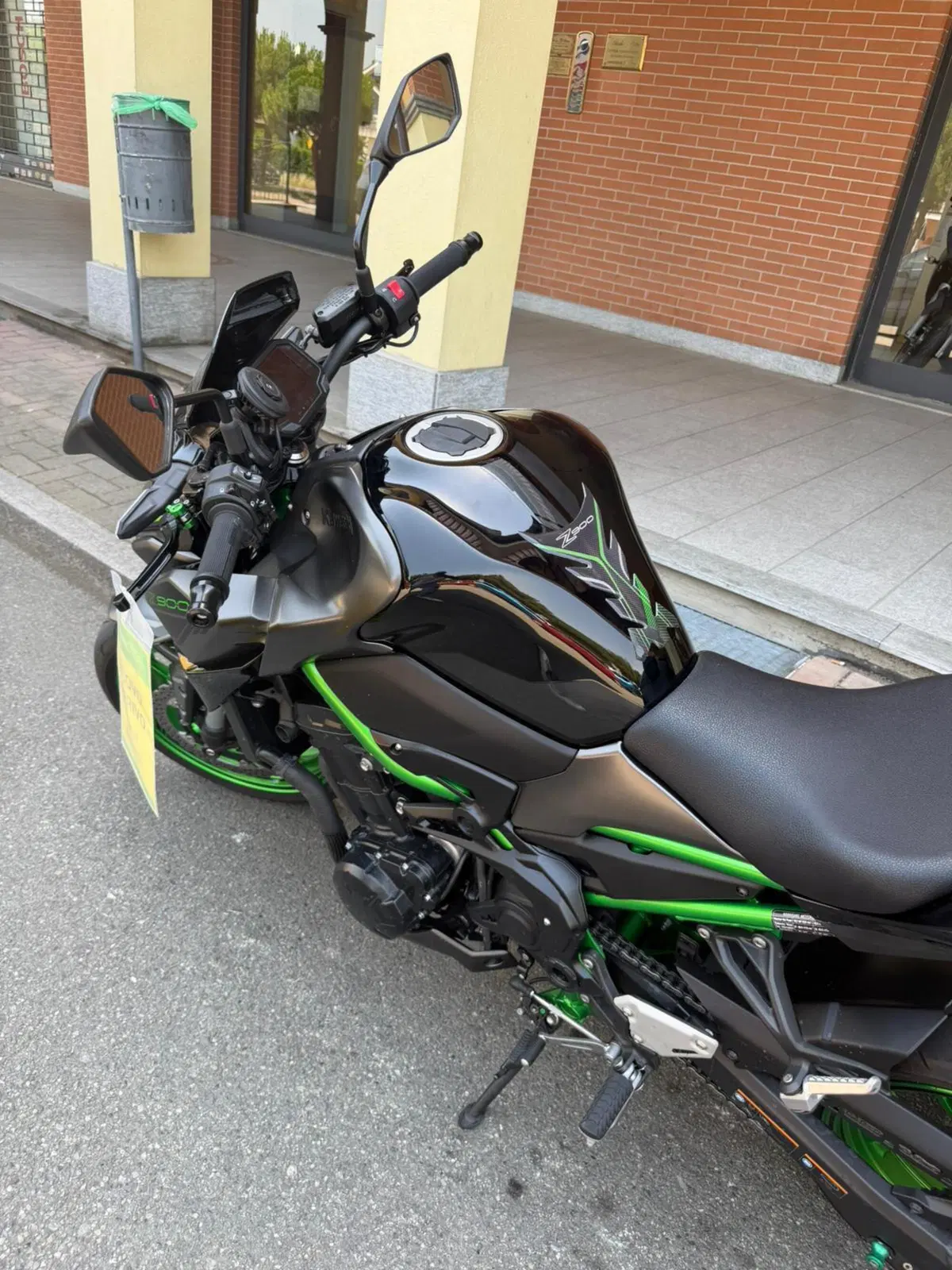 Kawasaki Z 900 (2021 - 24) (7)