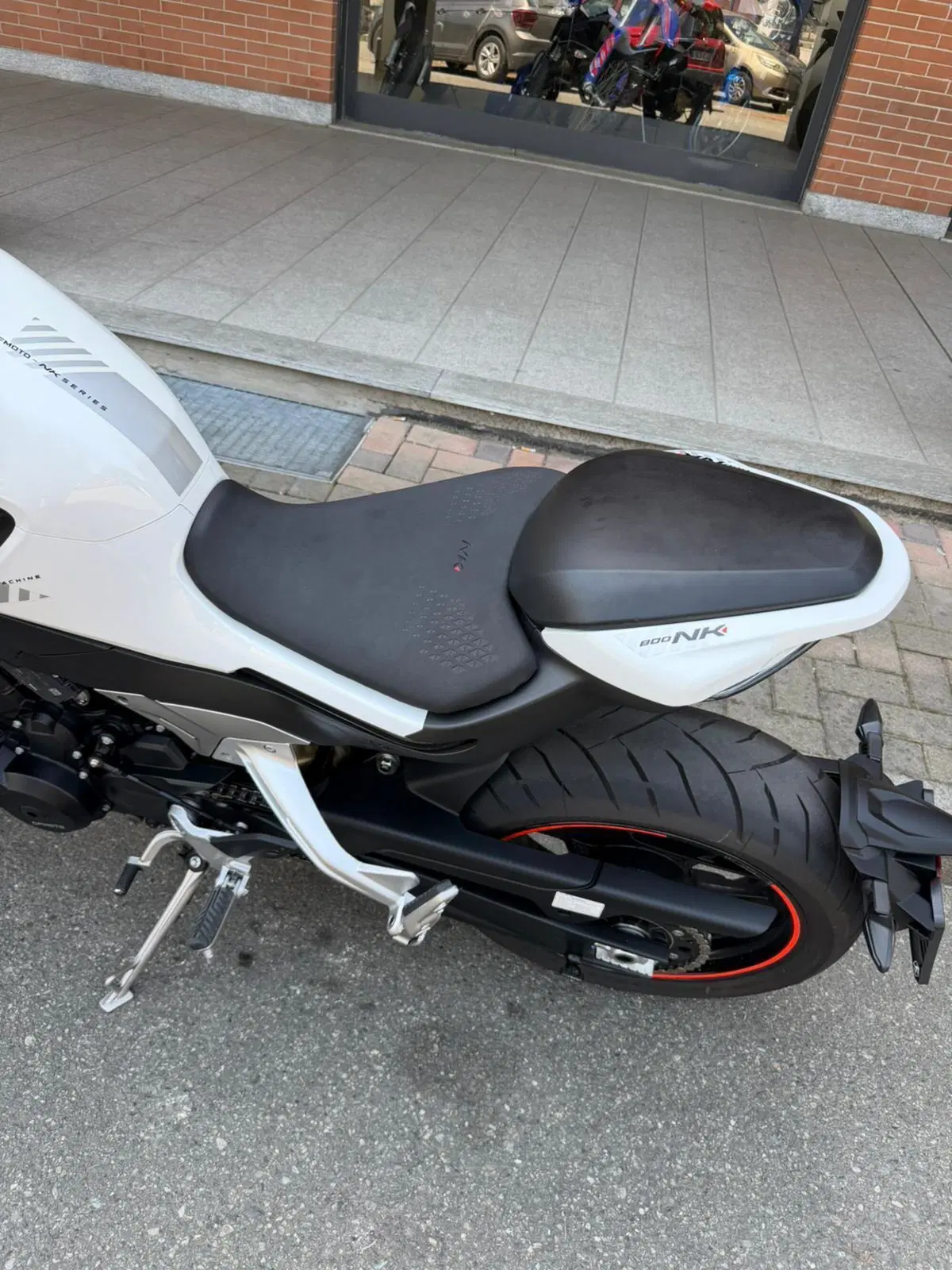 CFMOTO 800NK Advanced (2023 - 26) (6)
