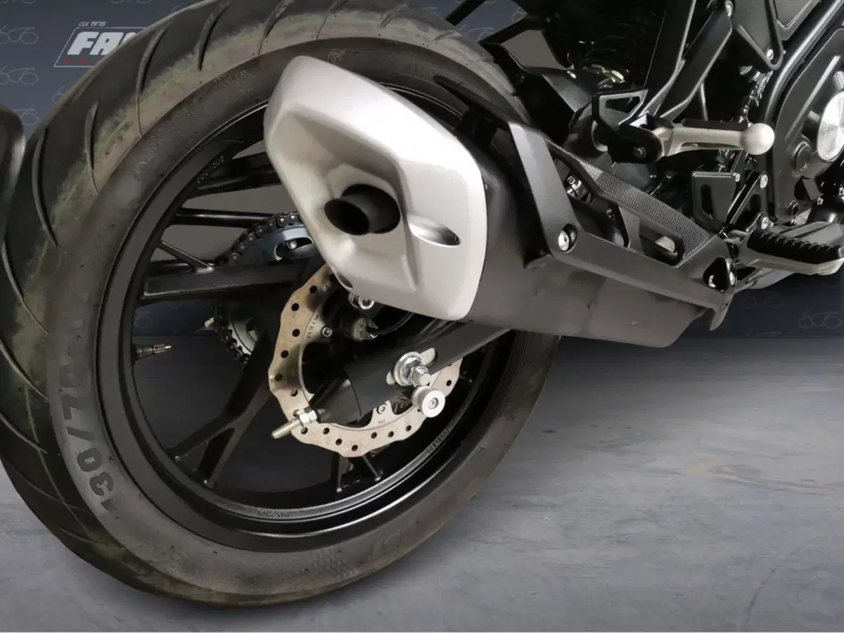 Benelli Leoncino 125 (2022 - 25) (2)