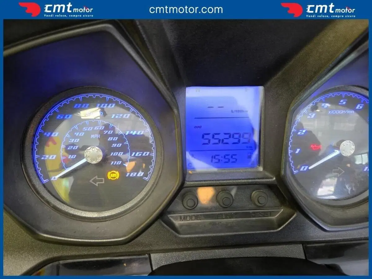 Kymco Downtown 350i ABS (2016 - 20) (5)