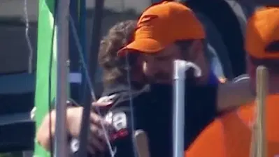 MotoGP 2026. GP della Repubblica Ceca. Marco Bezzecchi &egrave; andato a scusarsi con il marshal, le sue parole: "Mi scuso con tutti" [VIDEO]