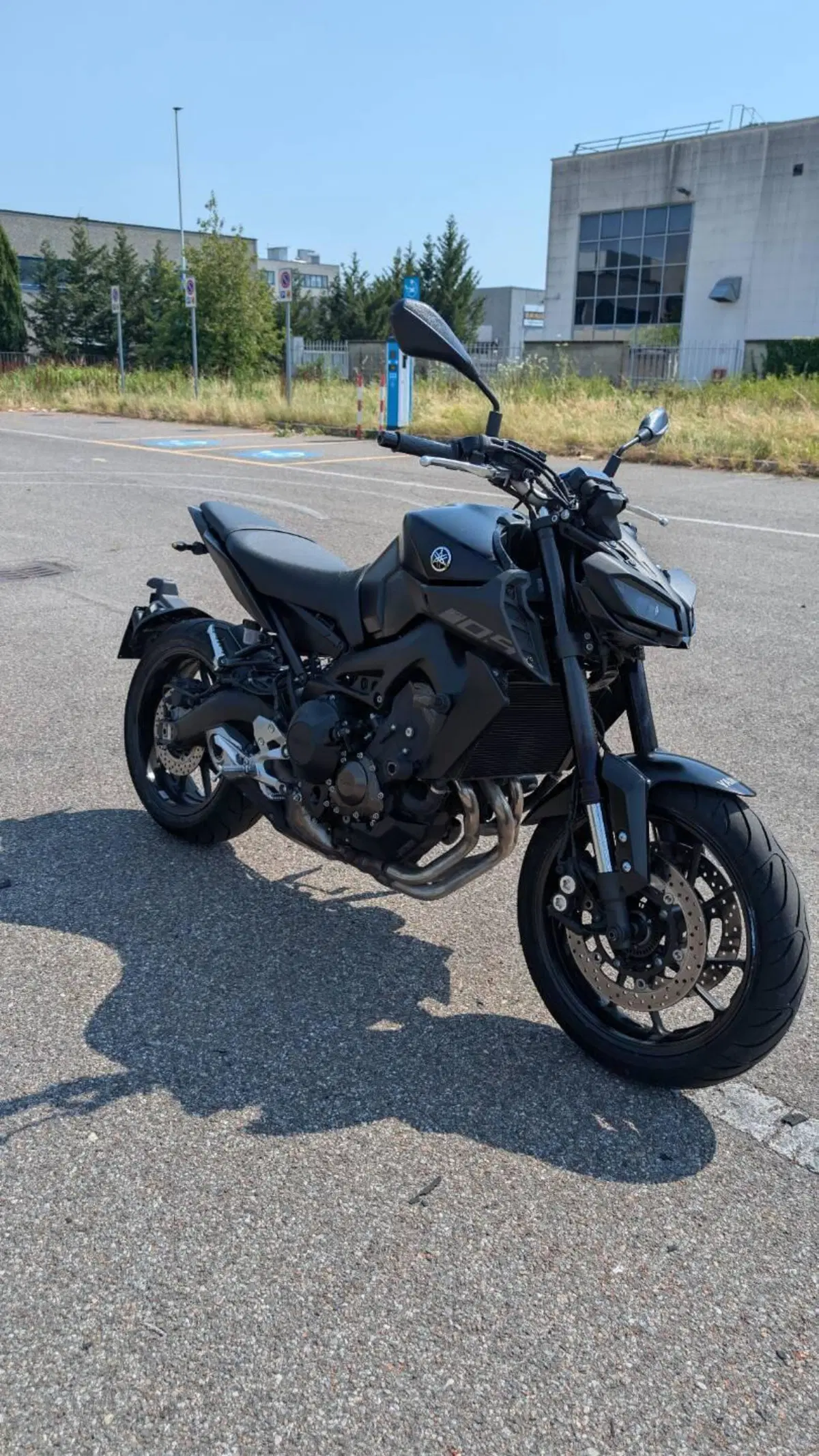 Yamaha MT-09 (2017 - 20) (3)
