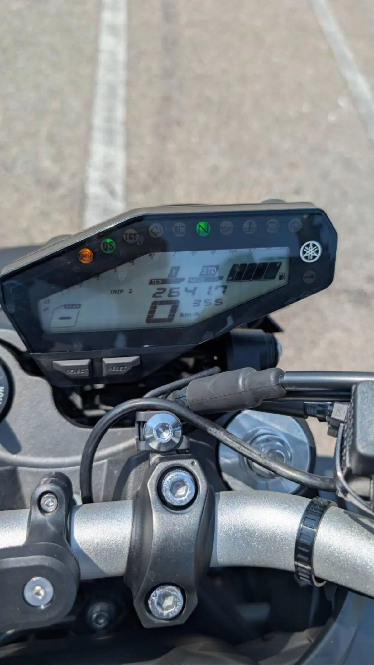 Yamaha MT-09 (2017 - 20) (6)