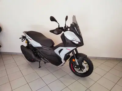 Aprilia SR GT 400 (2026) nuova