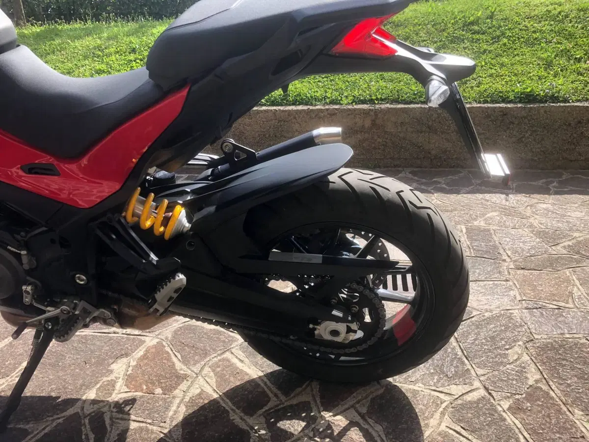 Ducati Multistrada V2 (2022 - 24) (7)