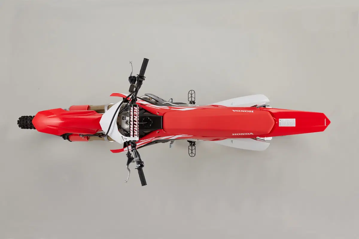 Honda CRF450R 2017. Foto e dati (7)