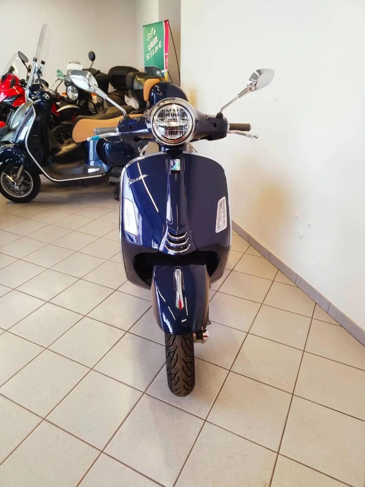 Vespa GTS 310 (2025 - 26) (6)