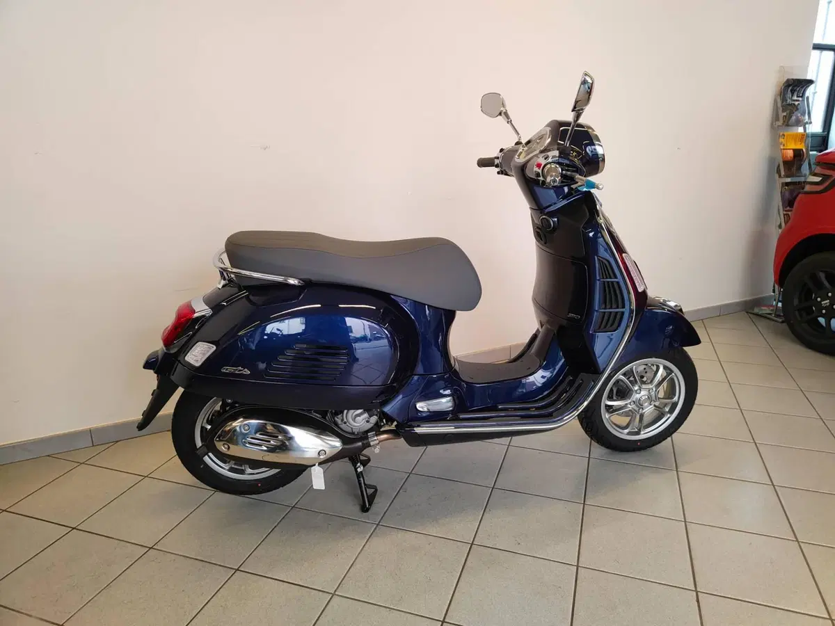 Vespa GTS 310 (2025 - 26) (9)
