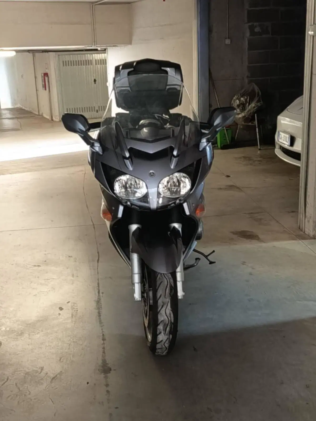 Yamaha FJR 1300 ABS (2005 - 06) (5)