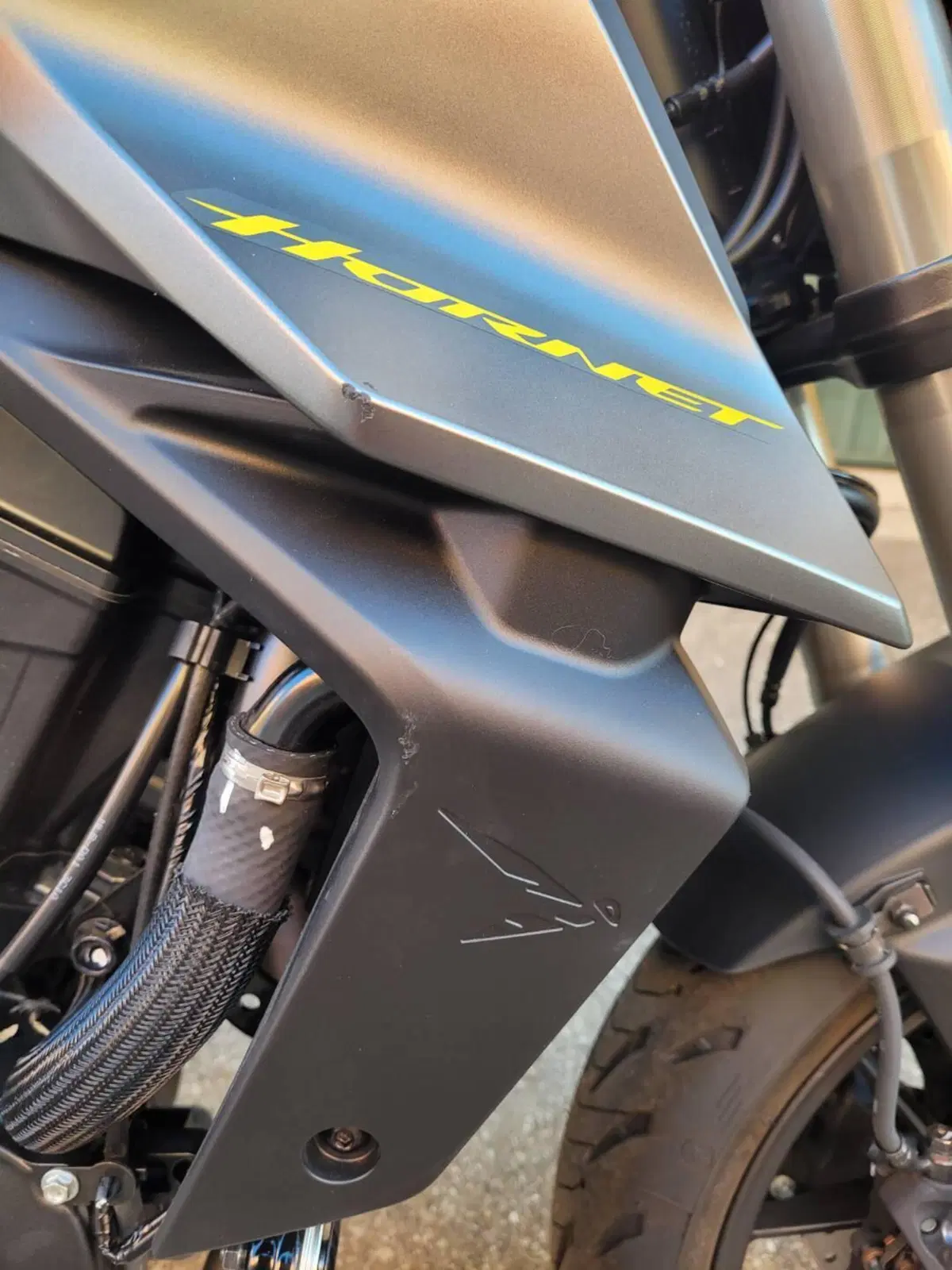 Honda CB 750 Hornet (2023 - 24) (5)