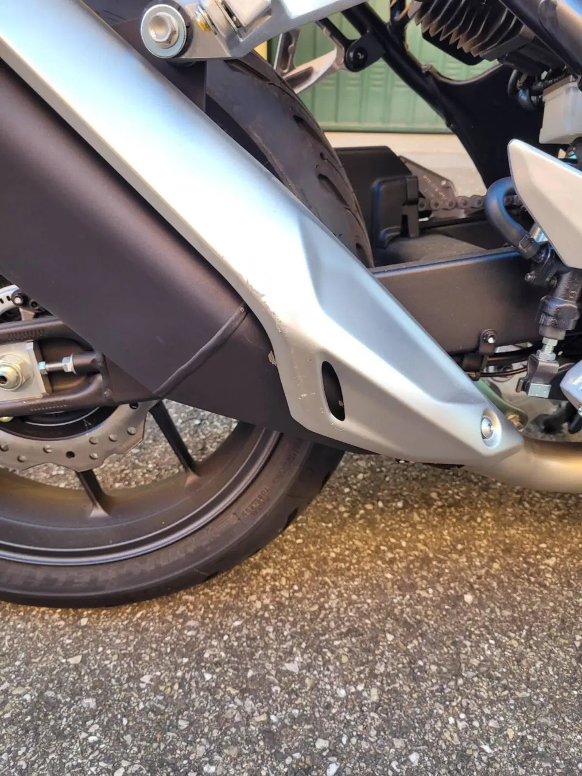 Honda CB 750 Hornet (2023 - 24) (7)