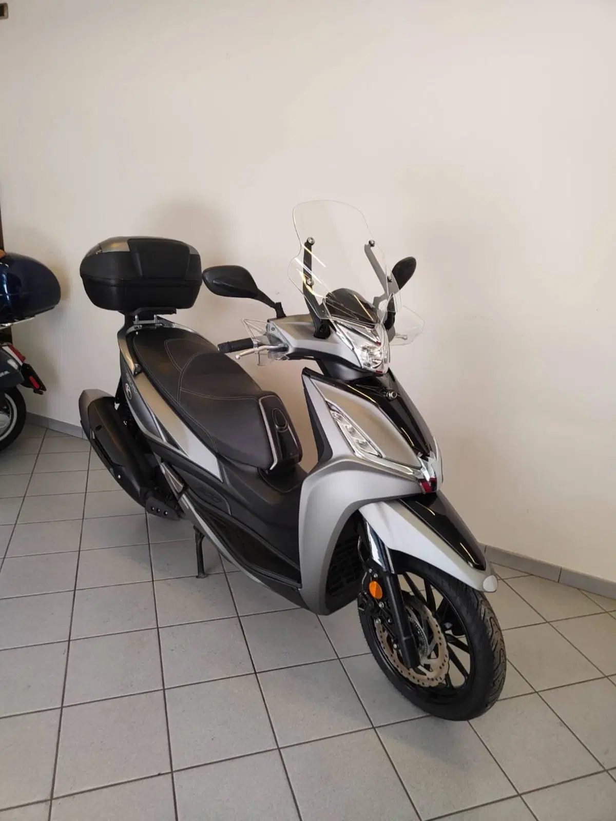 Kymco Agility 300i Noodoe (2020) (2)