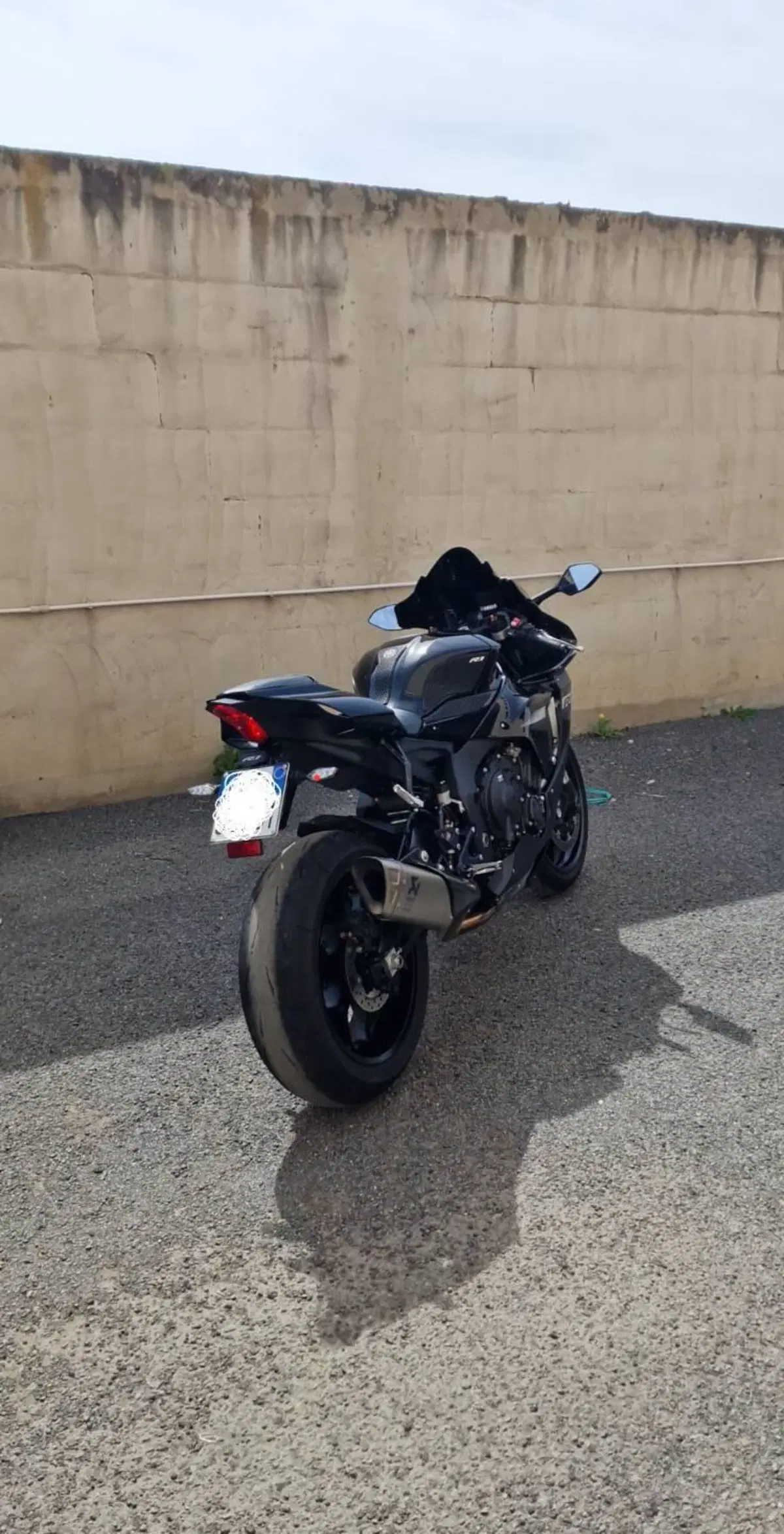 Yamaha YZF R1 (2020 - 25) (2)