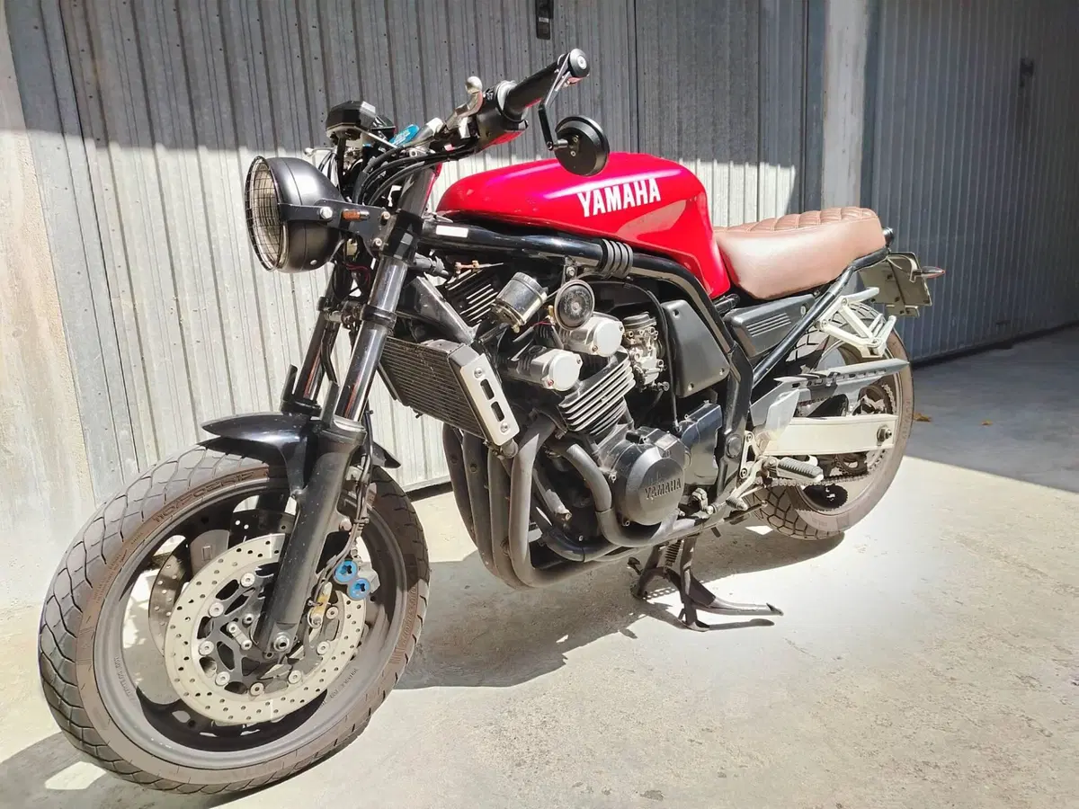 Yamaha FZS 600 Fazer (1998 - 01) (8)